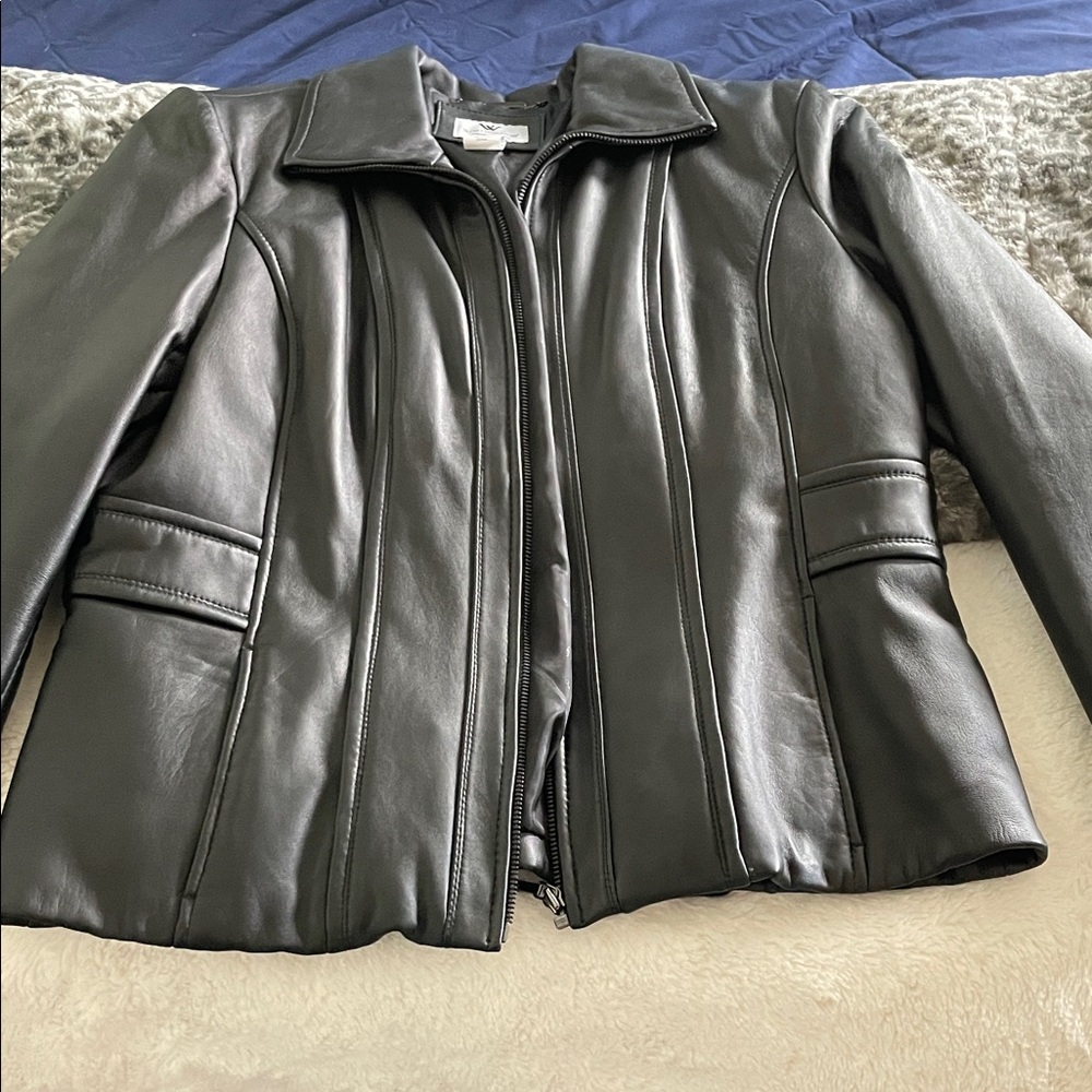 Worthington Black Leather Zip-Up Jacket with Panel Detailing